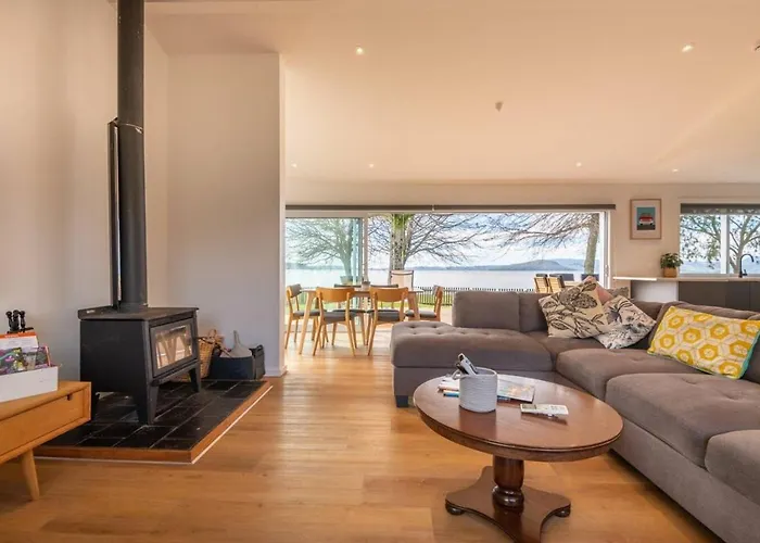 Tamaki Lakehouse Ferienhaus